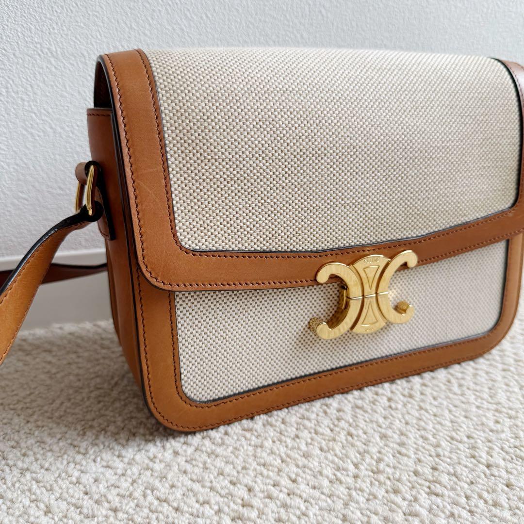 CELINE セリーヌ　ティーントリオンフ　ナチュラルタン　ショルダーバッグ