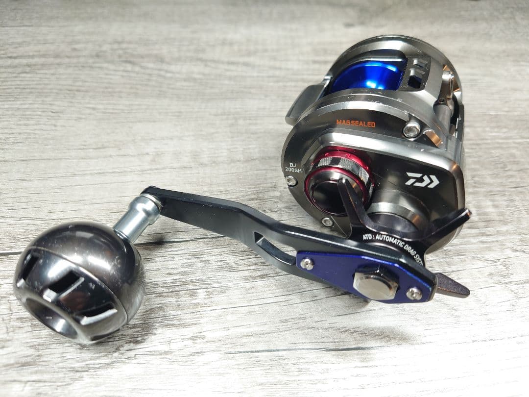 DAIWA ダイワ SALTIGA ソルティガ BJ200SH