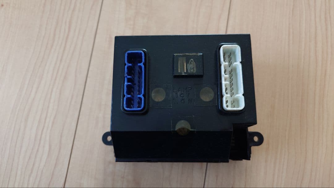 ランクル80 エアコンスイッチコントロールスイッチ