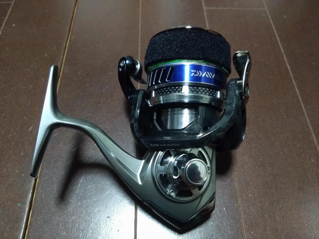 Daiwa スピニングリール ソルティガ4000
