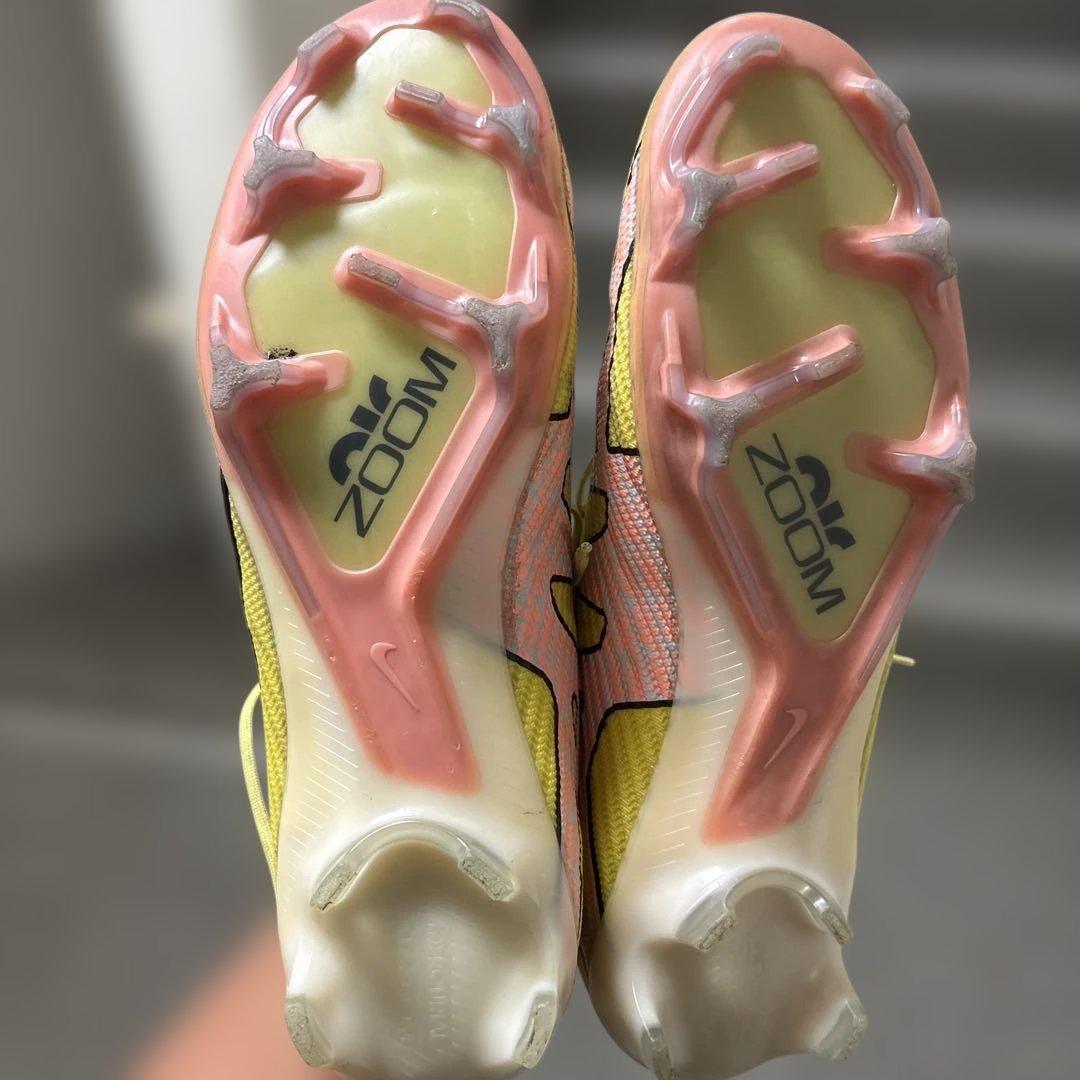 ナイキ マーキュリアル　ヴェイパー 15エリートFG