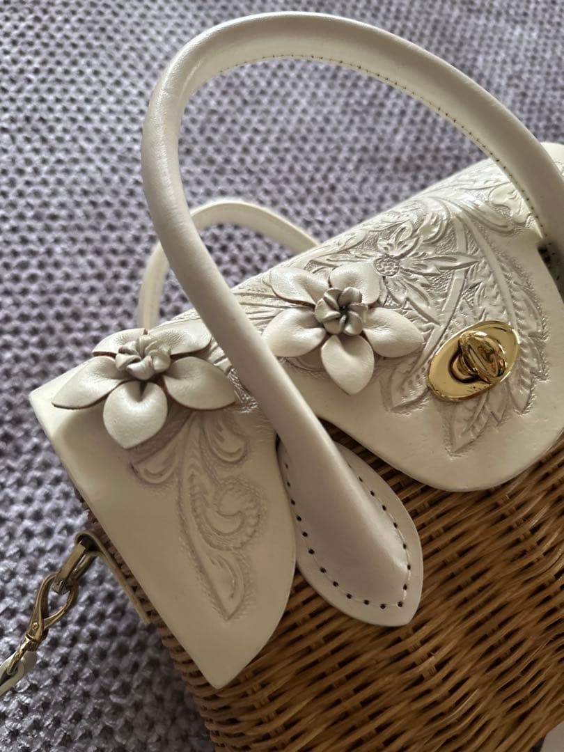 限定デザインカービングトライブス ラタン マエストラ 2WAYショルダー バッグ