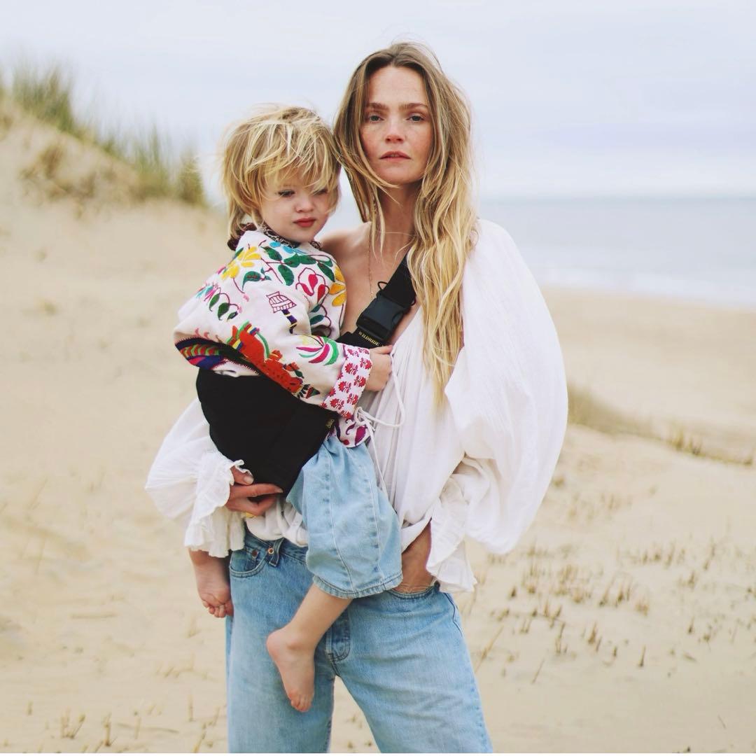 【新品未使用】WILDRIDE アクティブキャリー　ブラック