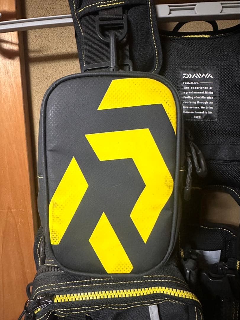 【未使用】DAIWA ベンチクールゲームベスト　DF-6104 フィシングベスト