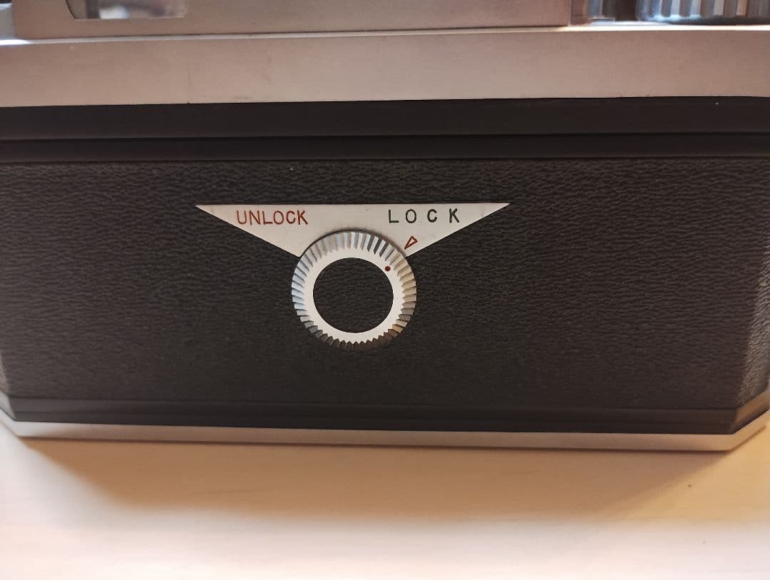 WIDELUX F6 スーパーワイドアングルカメラ