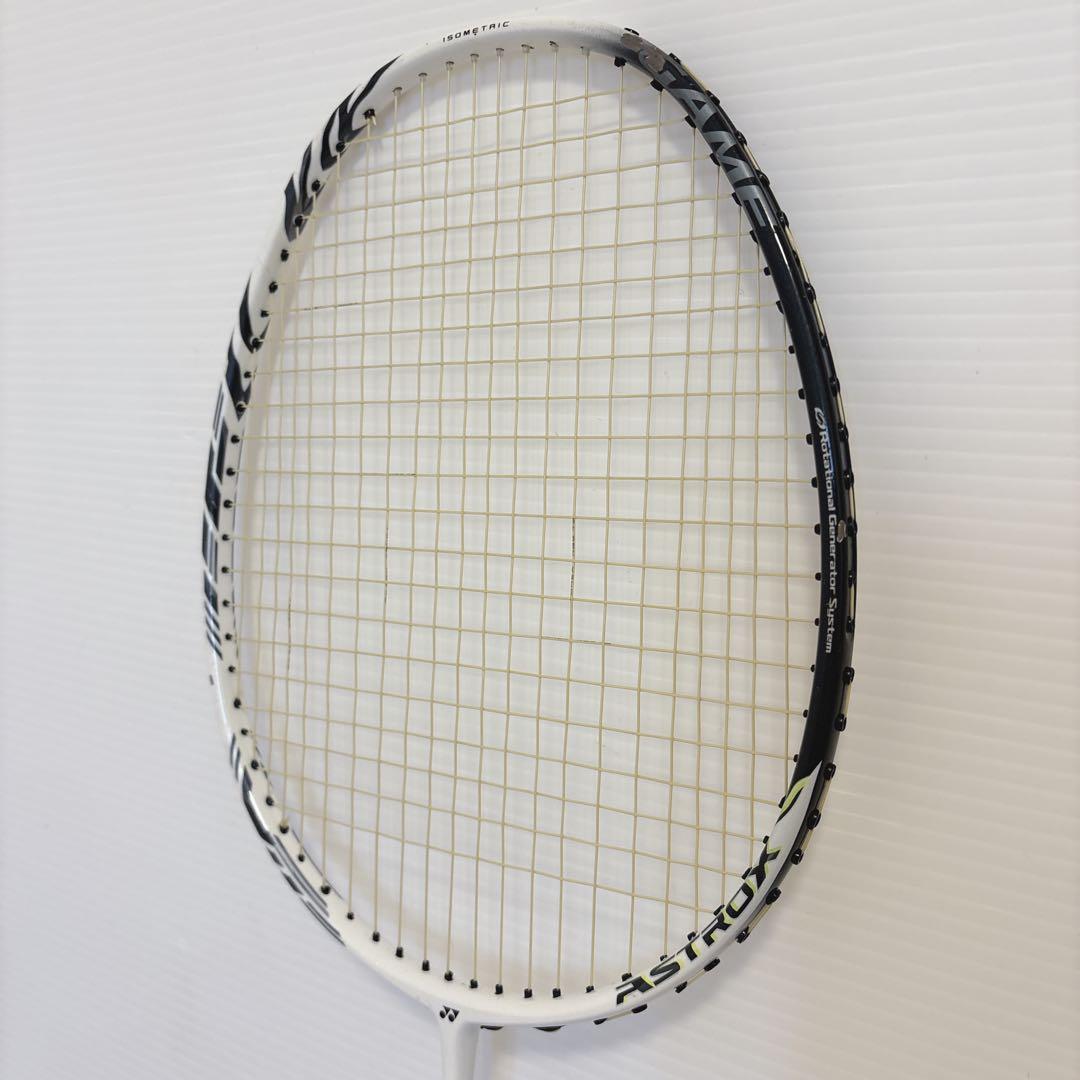YONEX ASTROX 99 GAME バドミントン ラケット ヨネックス