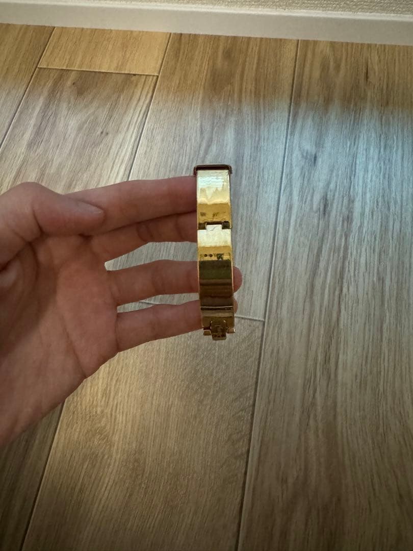 イヴサンローラン腕時計(美品)