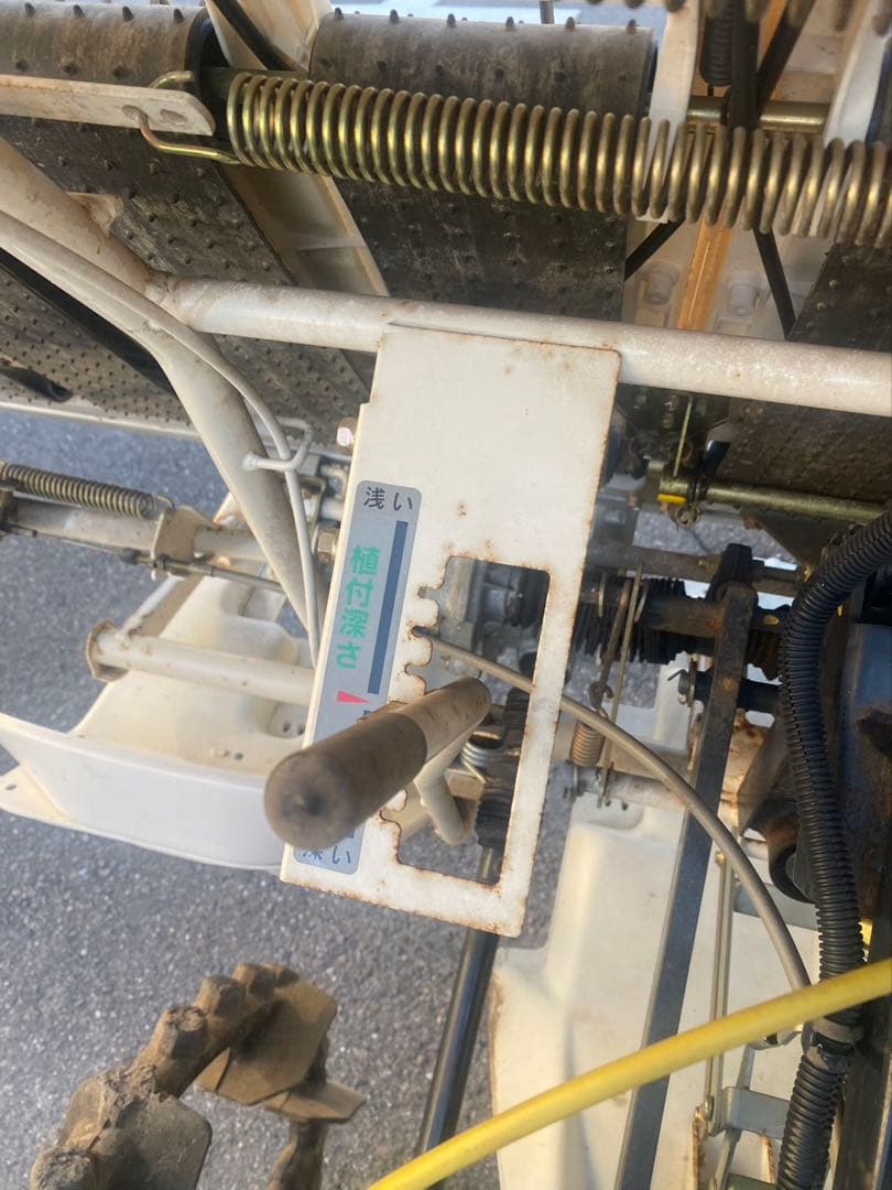 イセキ 田植機 PQ4-VS 4条ガソリンエンジンリコイルスタート愛知県引取限定