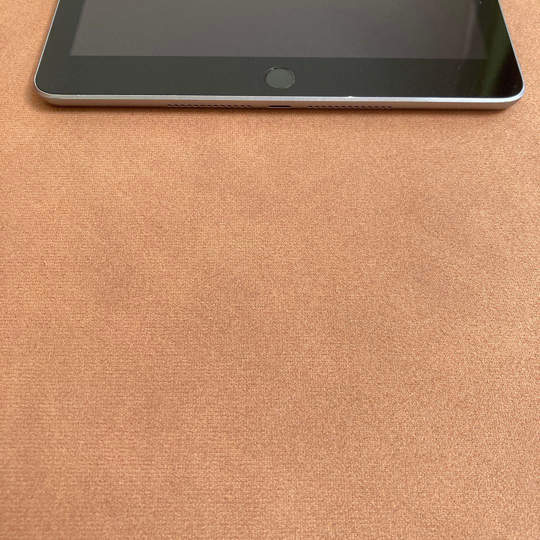 972【早い者勝ち】iPad5 第5世代 128GB WIFIモデル☆