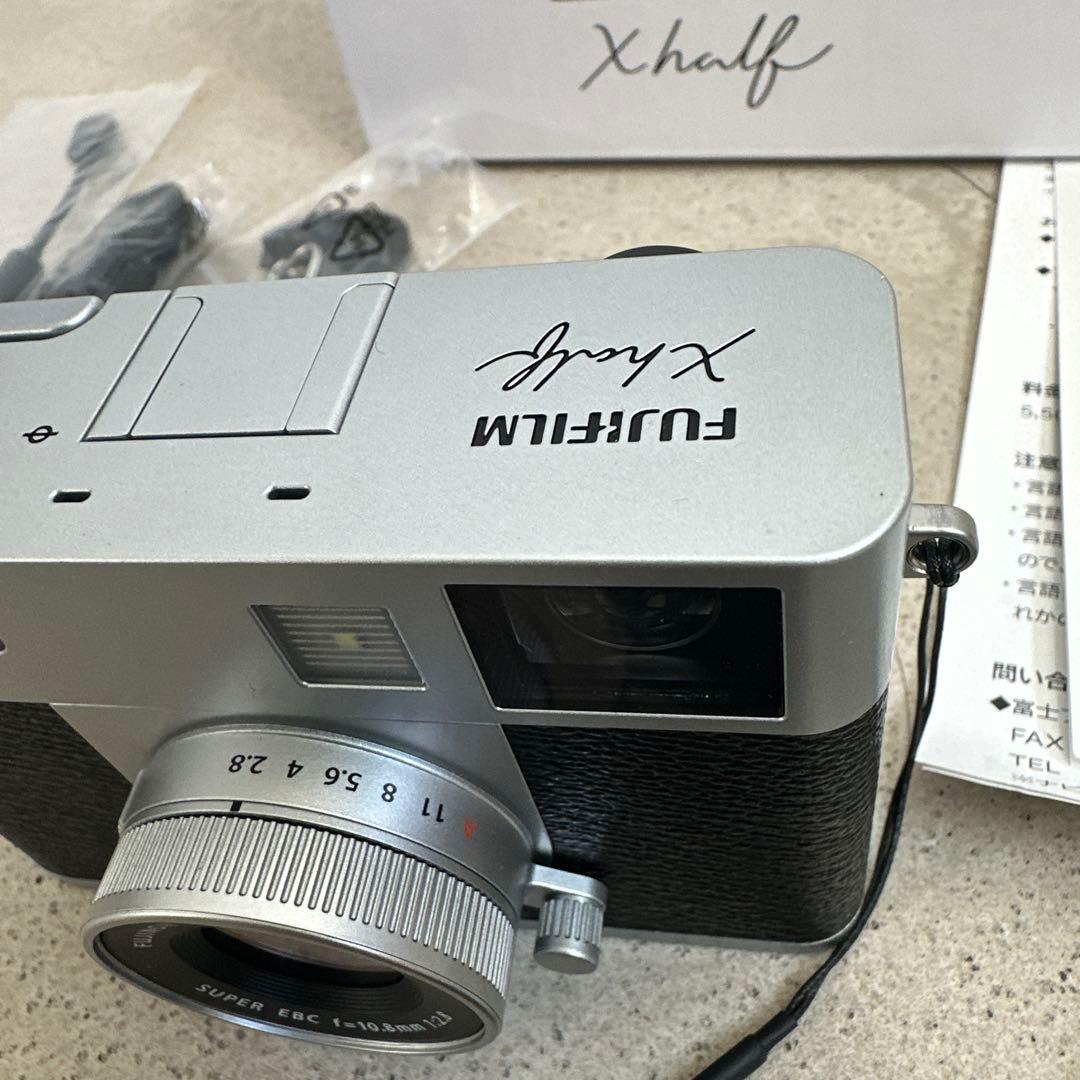 早い者勝ち！FUJIFILM Xhalf コンパクトデジタルカメラ
