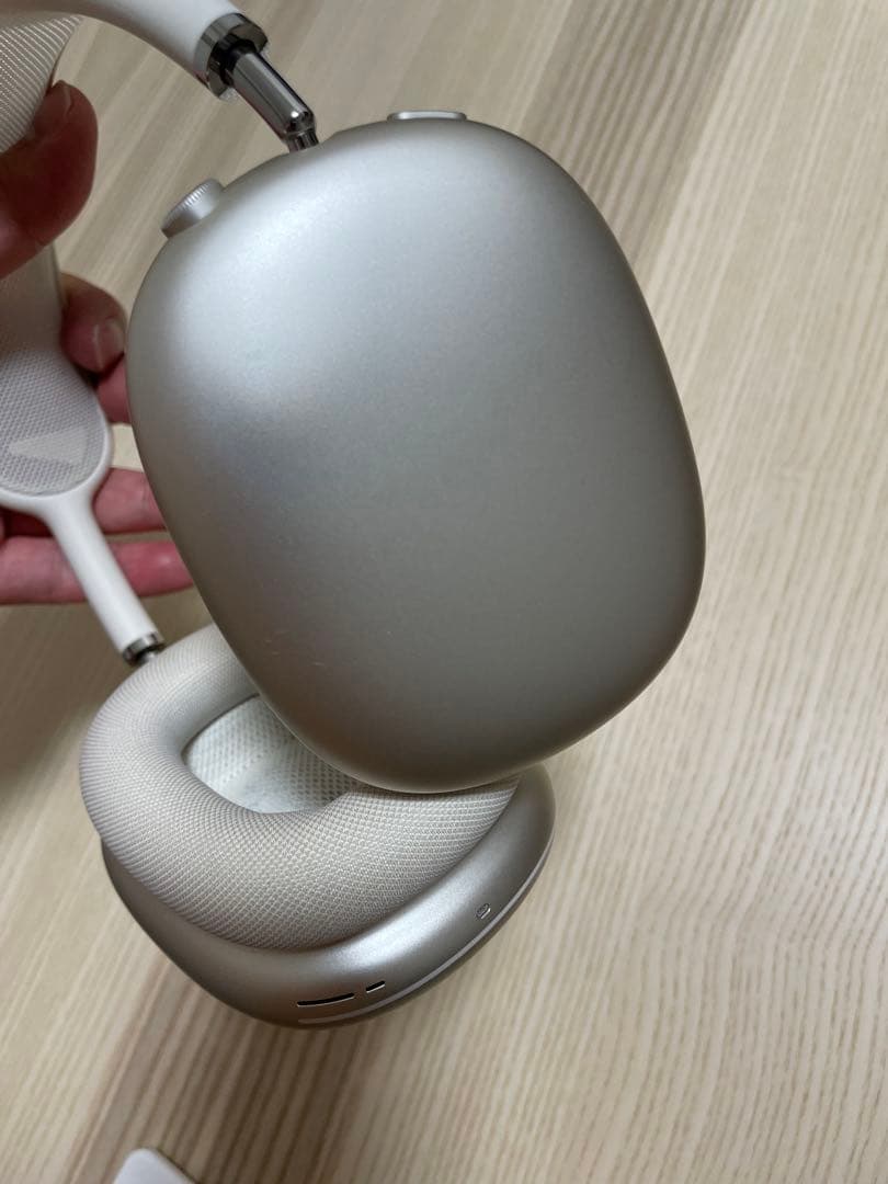 AirPods Max 2 スターライト 本体のみ ほぼ新品 正規品