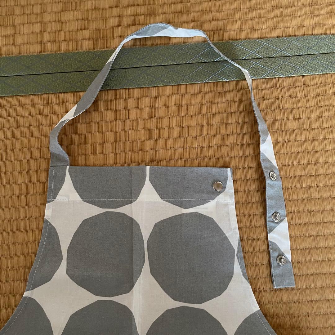 【レア品】マリメッコ フィンエアー機内販売 Kivet エプロン エストニア製