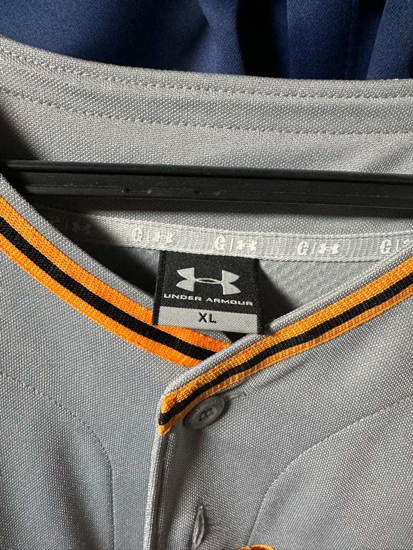 読売ジャイアンツ　小林誠司選手　レプリカユニフォーム　ビジター　サイズXL