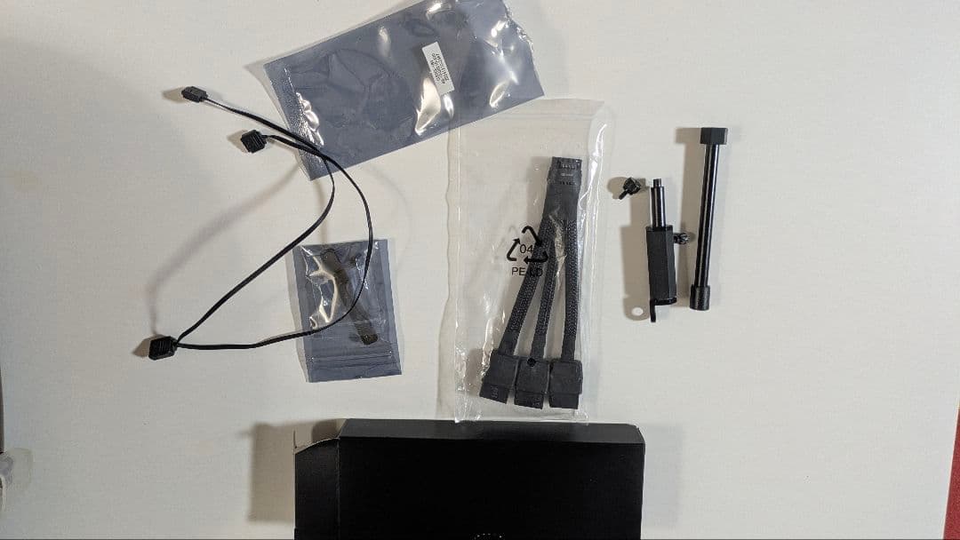 GeForce RTX 5080 GameRock 16GB　中古