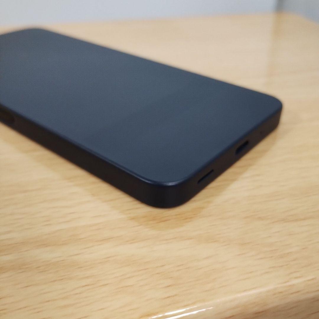 ひ*な様 スマホ　AQUOS wish 4　バッテリー良好　A403SH a28