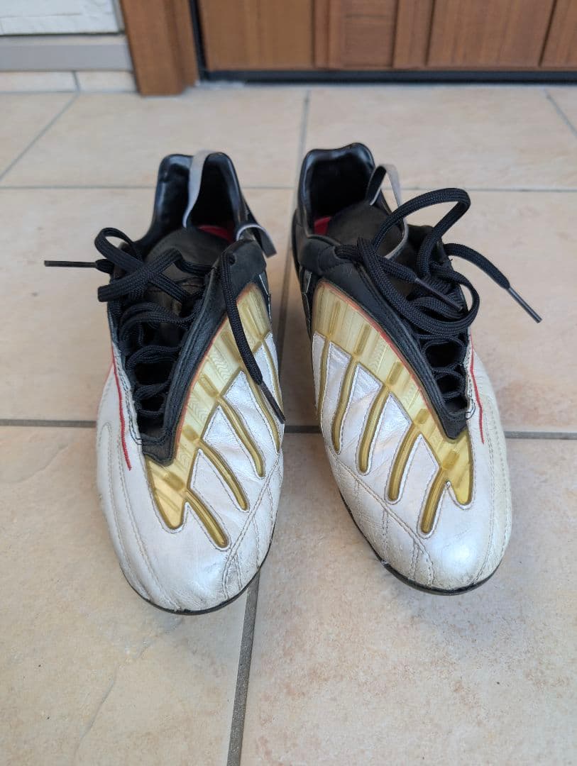 Predator Powerswerve　FG　adidas　　27ｃｍ