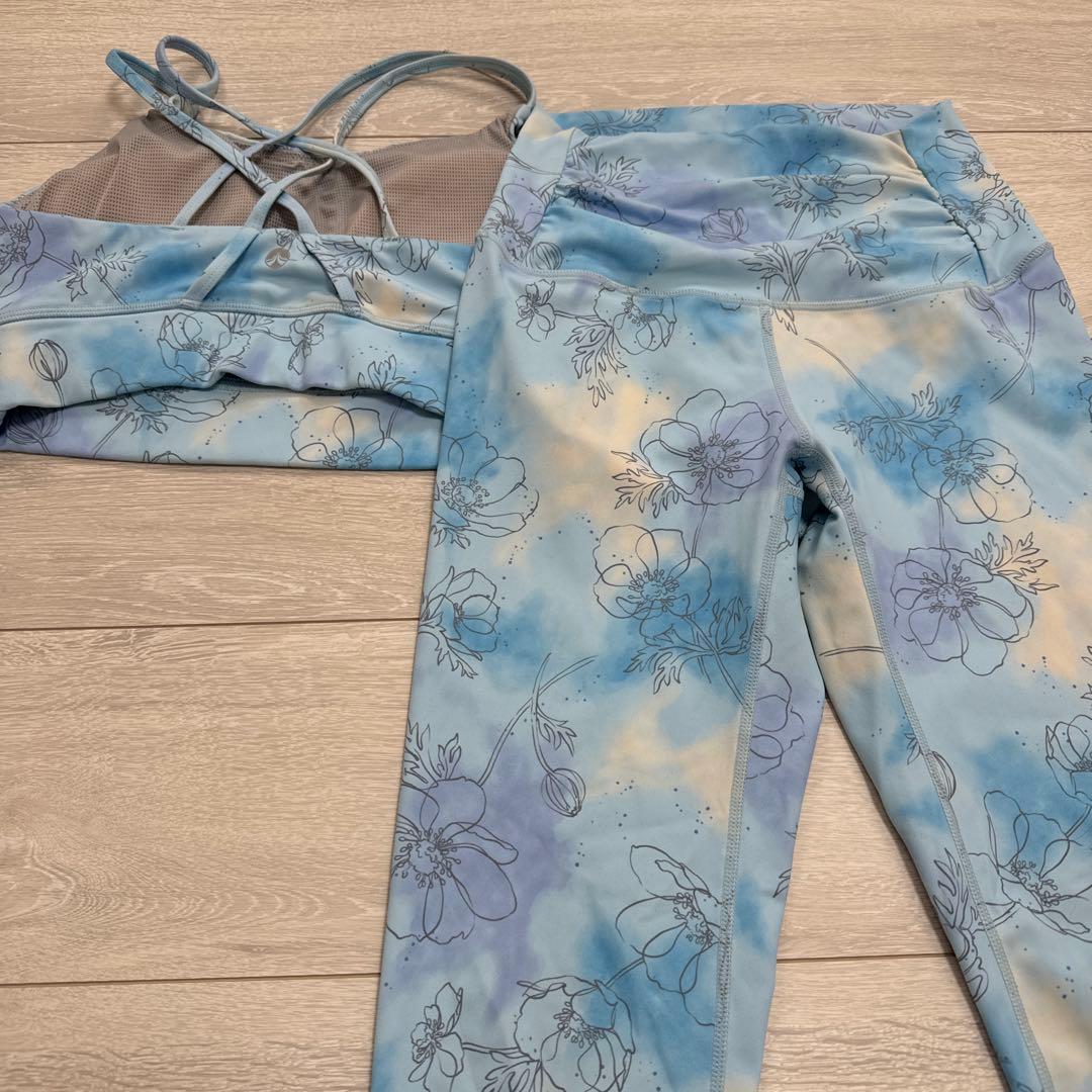 スカーラ　ボタニカル　ブラトップ　レギンス　セット