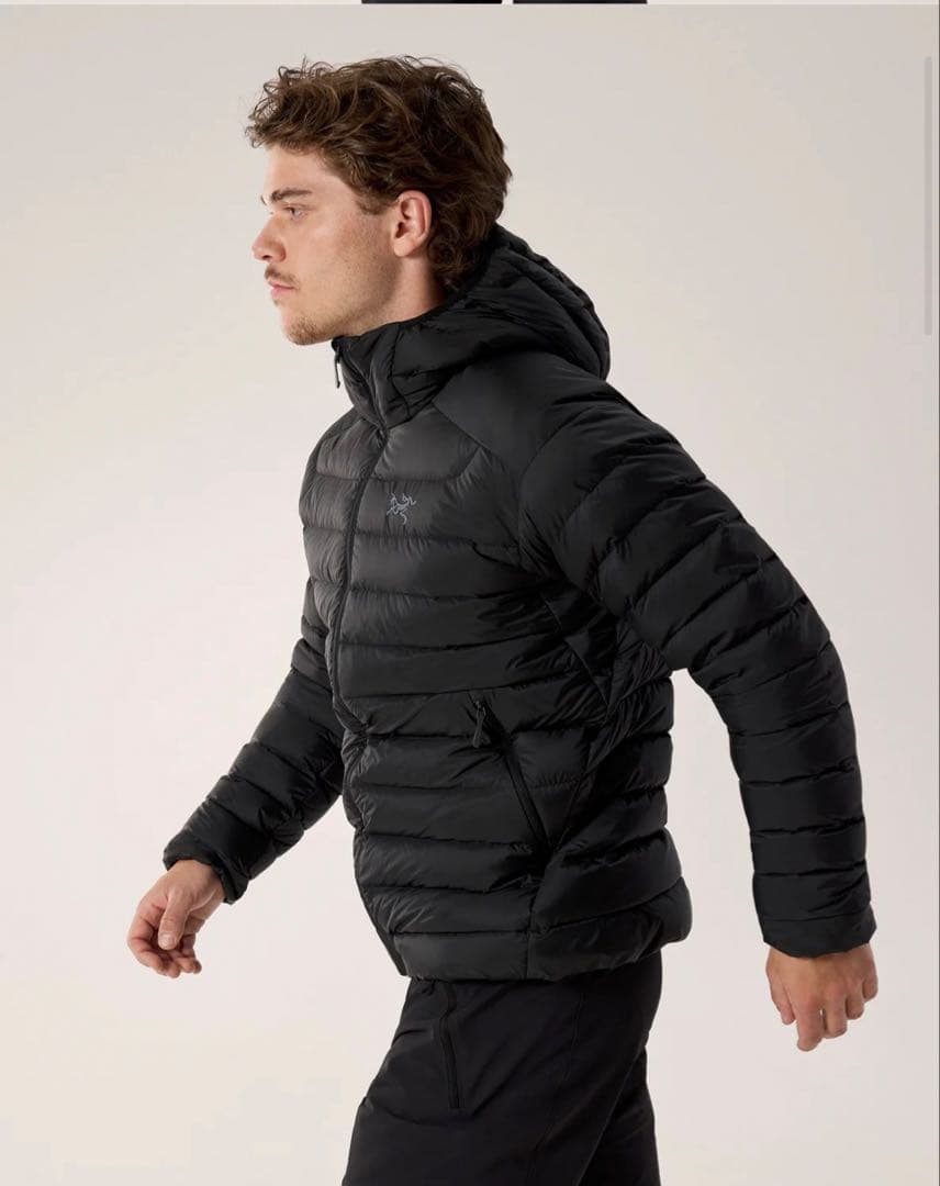 アークテリクス　セリウムフーディ　ブラック　mサイズ