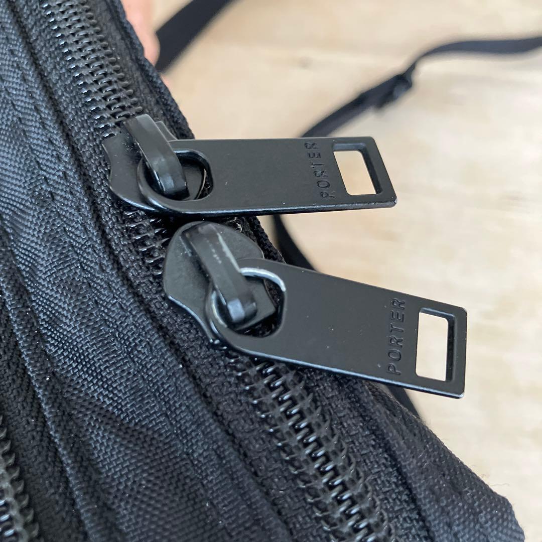 吉田カバン　PORTER FLASH（フラッシュ）　ショルダーバッグ　ブラック