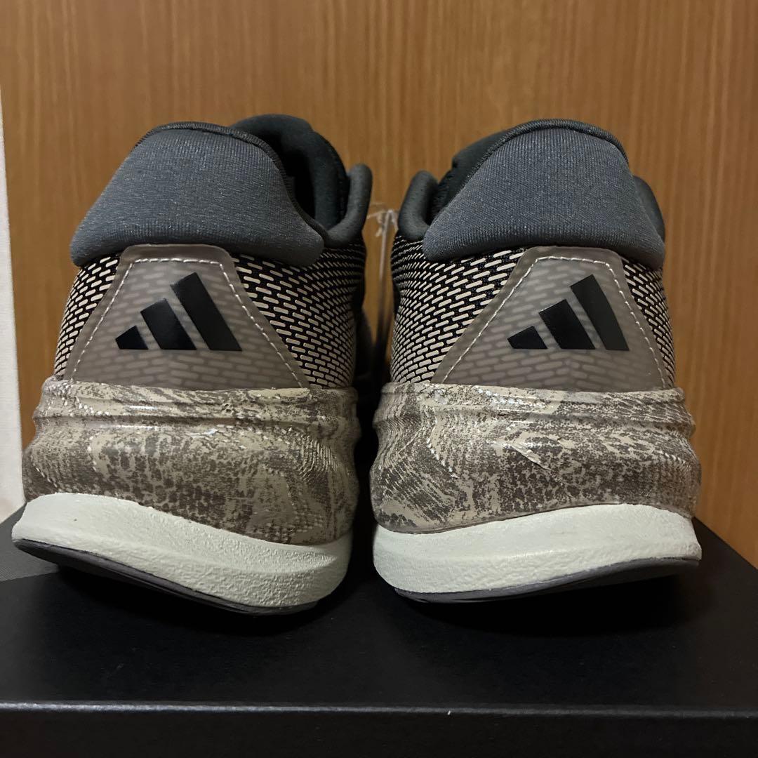 アディダス ランニングシューズ　スーパーノヴァ ライズ　　　　　ID8781