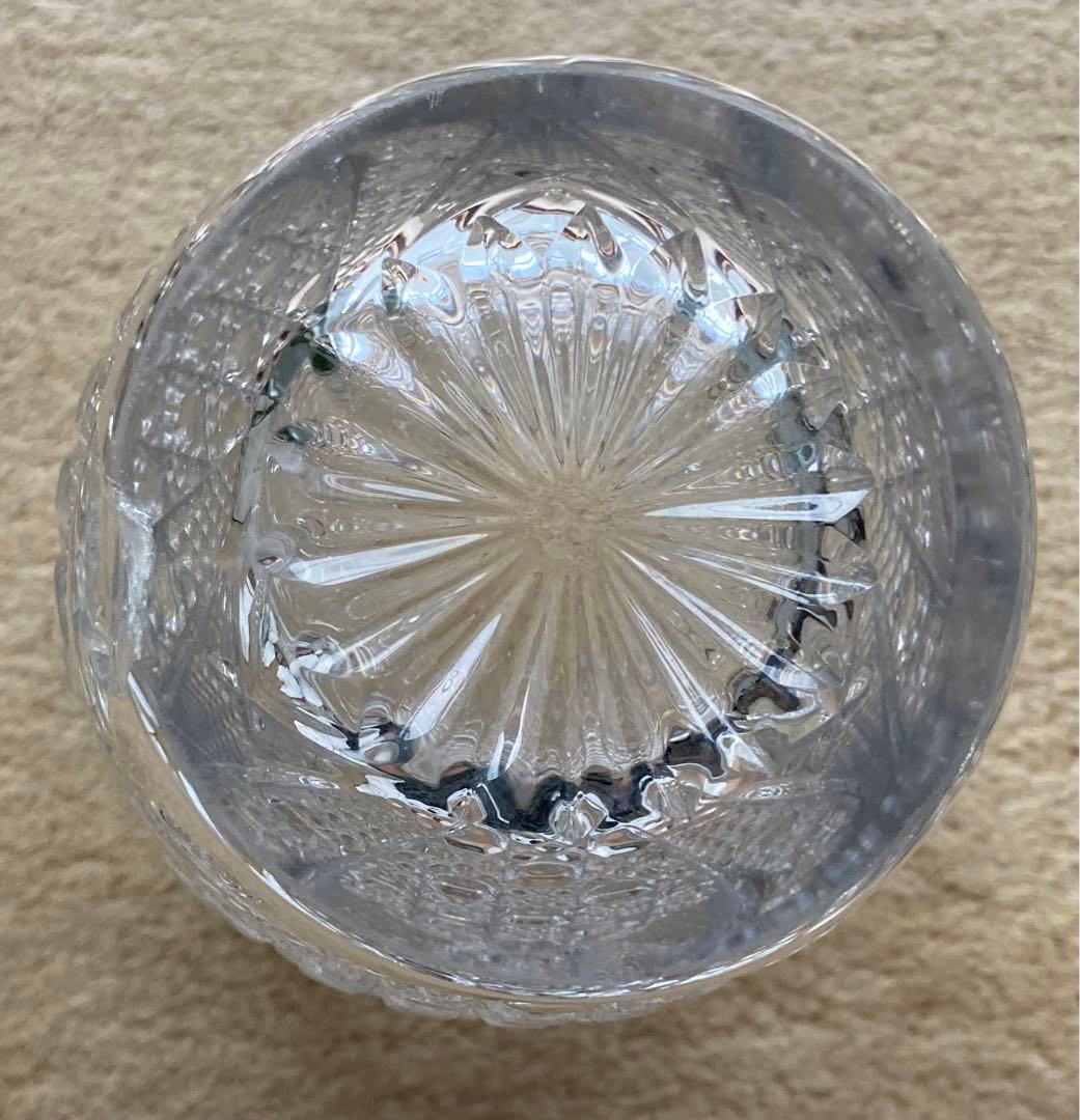 ボヘミアングラス　クリスタルグラス　花瓶　ボヘミア