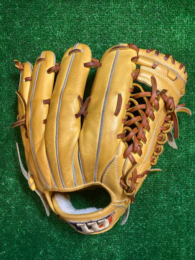 【即戦力品】ウィルソン スタッフ 一般硬式用 内野手用 グラブ ラベル変更済