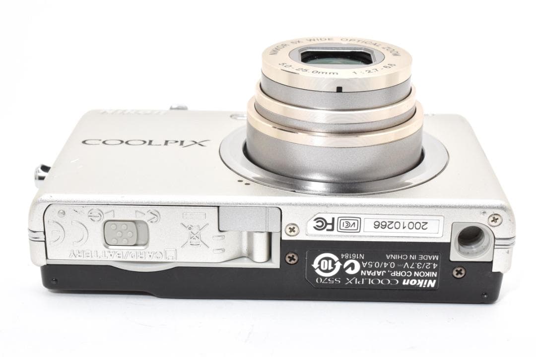 ニコン COOLPIX S570 コンデジ デジタルカメラ