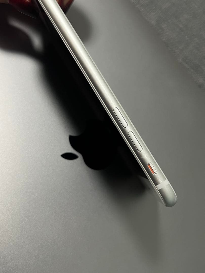 iPhone6s iPhone8 64GB シルバー 2台 セット売り サブ機