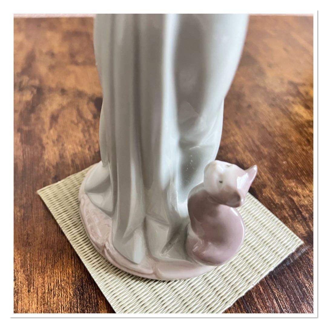 【美品】LLADRO リヤドロ 5743 私のことも忘れないで 女の子 猫