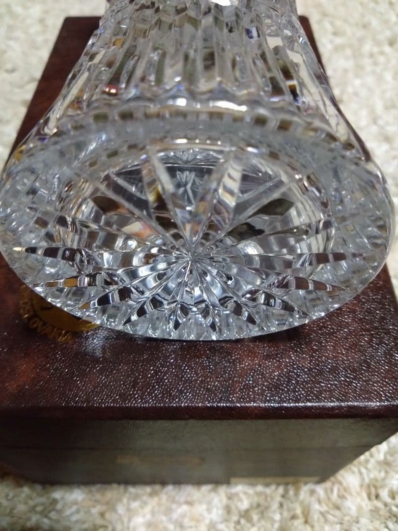 BOHEMIA カットクリスタル花瓶 高さ約25cm