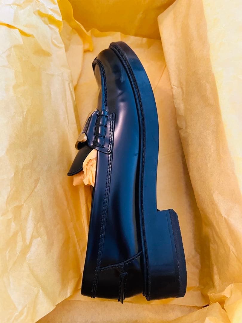 【美品】TOD'S トッズケイトローファーブラック サイズ37