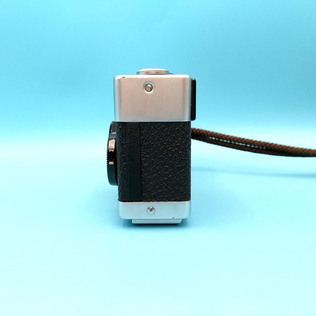 rollei 35 ローライ・ケース ・ストラップ ・レンズカバー ・フイルム