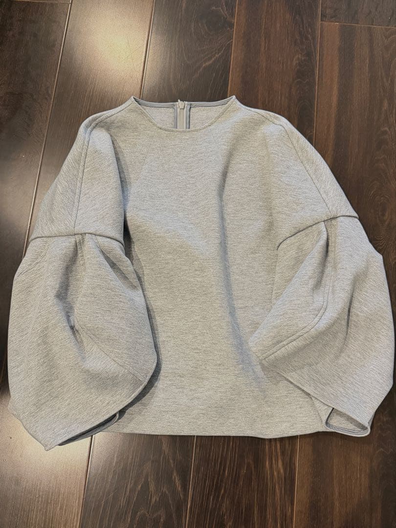 heve へイヴ チューリップボンディングブラウス グレー