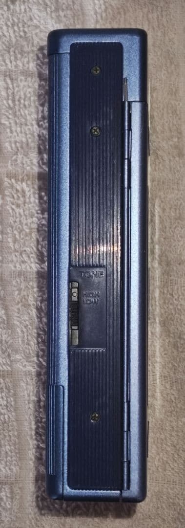 【通電確認のみ】SONY WALKMAN TPS-L2