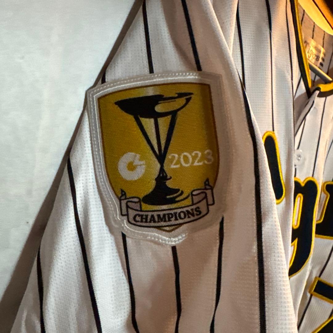 阪神タイガース チャンピオンエンブレム付きユニフォーム 及川雅貴　Lサイズ