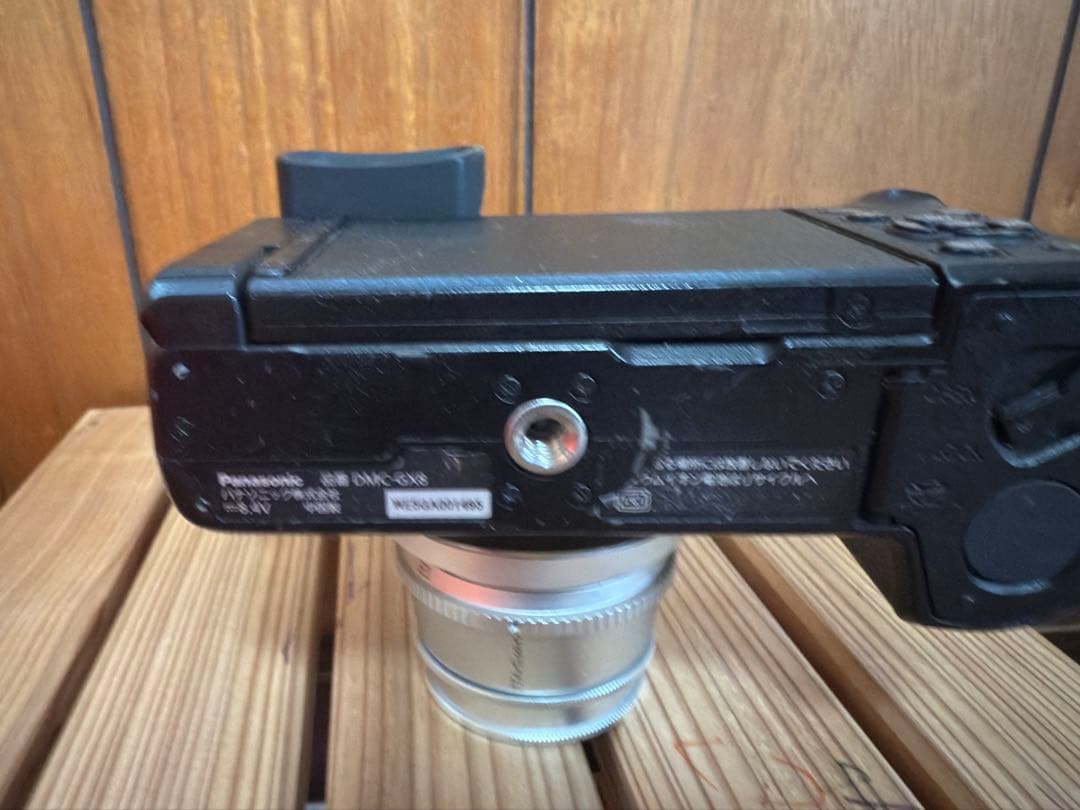 [LUMIX gx8 本体とバッテリー2個 おまけ付き