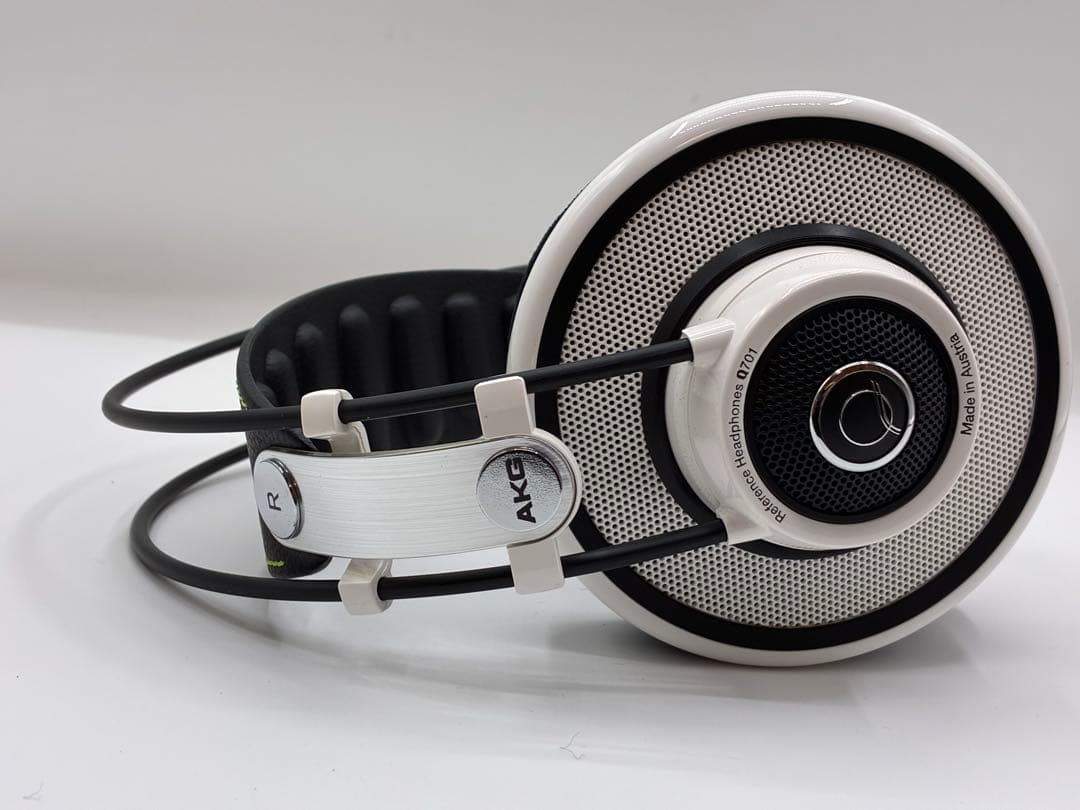 AKG Q701 ヘッドフォン ホワイト/ブラック　初期モデル　オーストリア製