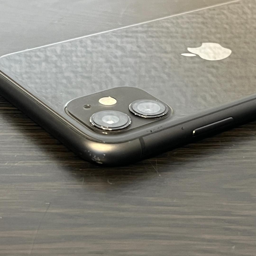 【中古】iPhone 11 256GB ブラック 74%【動作確認済み】