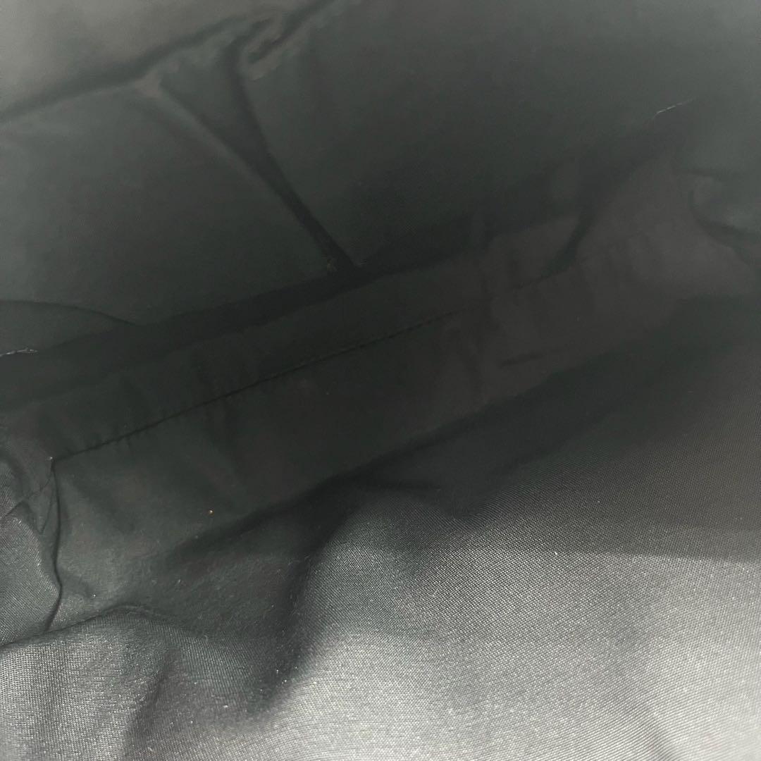 美品　GUCCI　ショルダーバック　サコッシュ　キャンバス　本革　シェリーライン