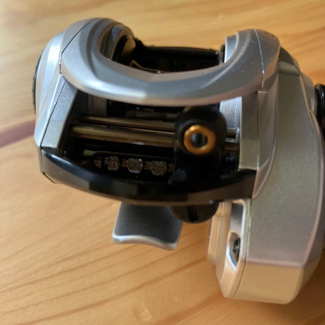 【4日迄】アブガルシア ZENON MG7-L(左ハンドル)