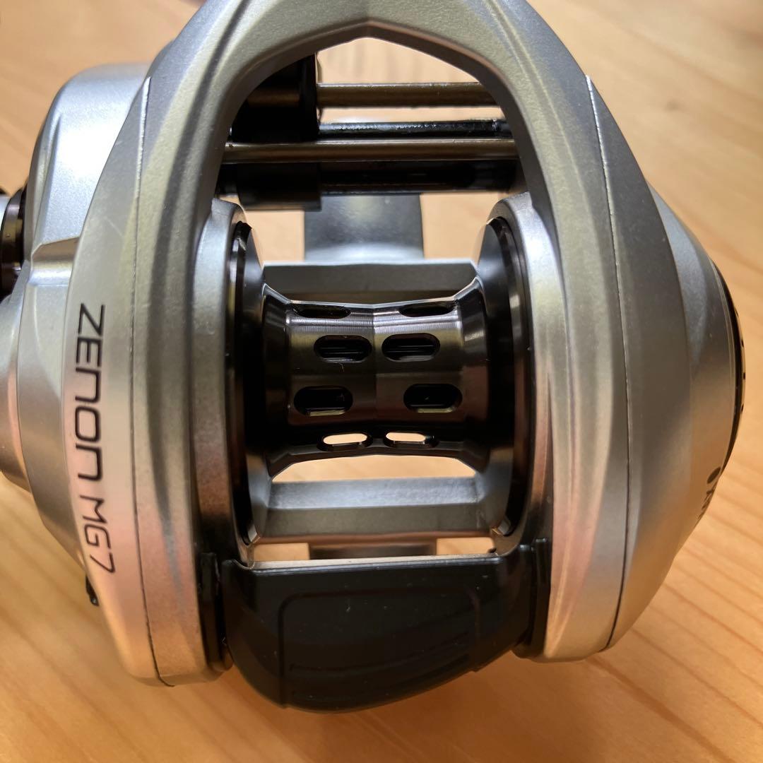 【4日迄】アブガルシア ZENON MG7-L(左ハンドル)