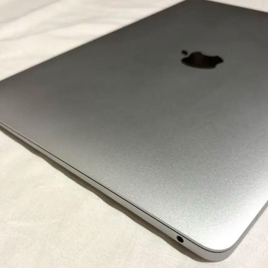 【美品】M1 MacBook Air 8GB/256GB 2020 シルバー 銀