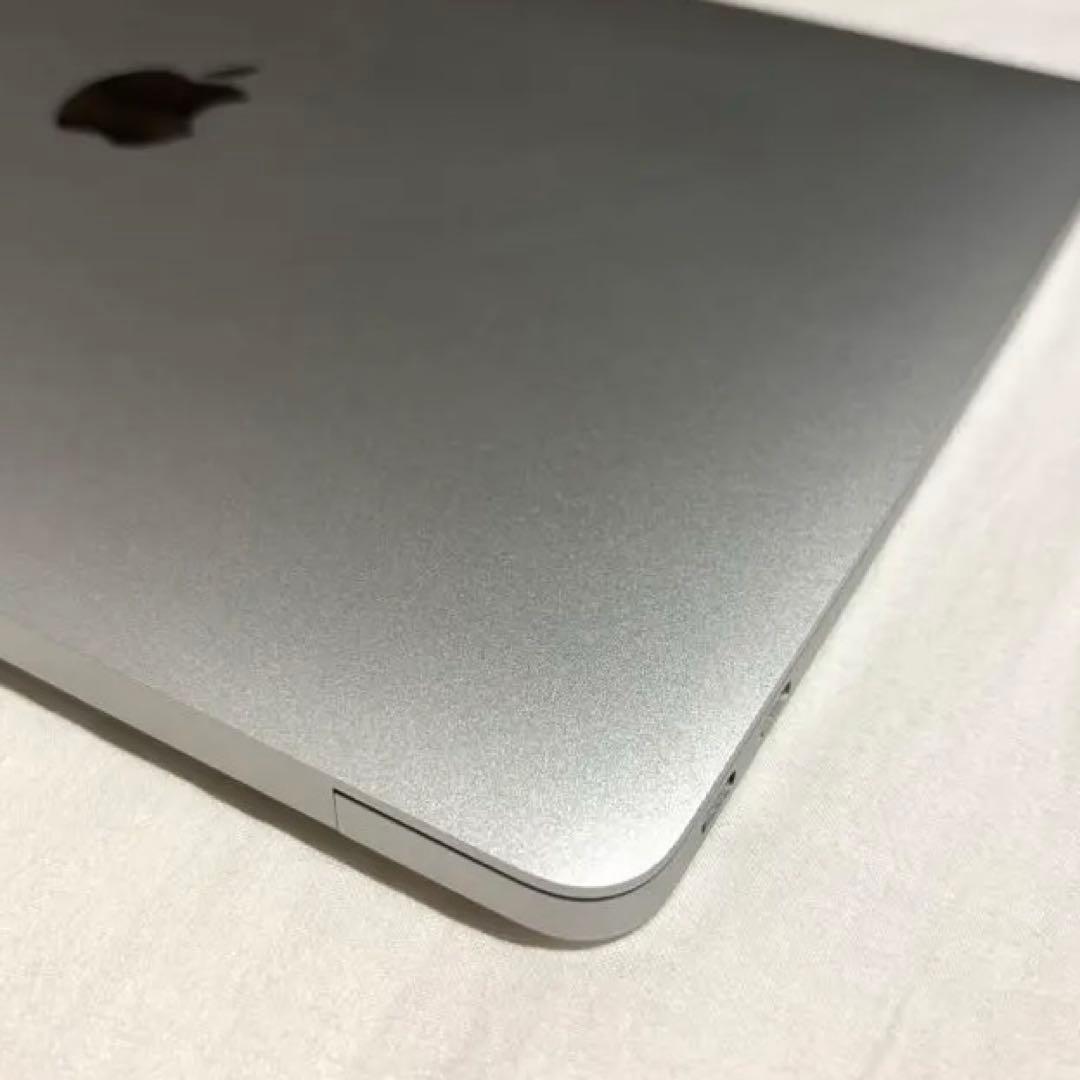 【美品】M1 MacBook Air 8GB/256GB 2020 シルバー 銀