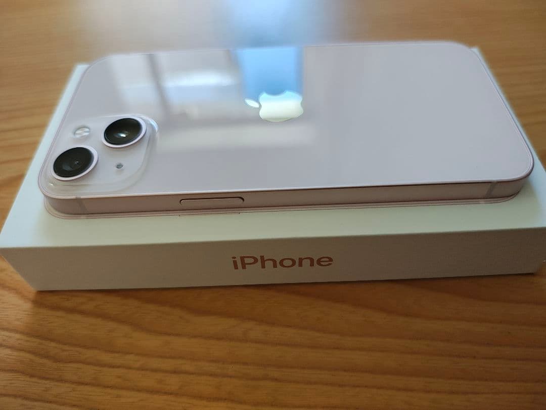 iPhone13 128GB Apple純正バッテリー残量100％リフレッシュ品