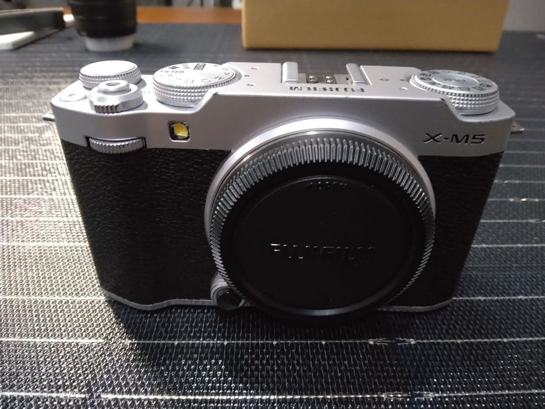 FUJIFILM X-M5 XC15-45mmレンズキット シルバー