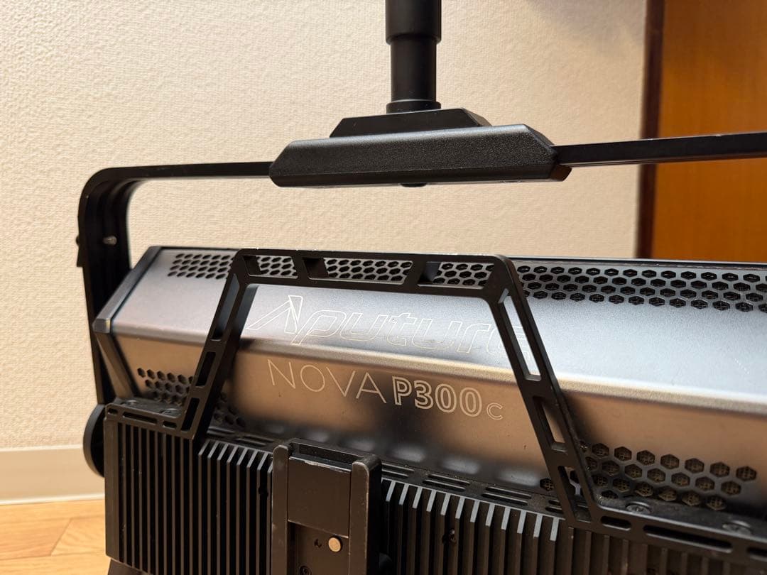 tk009bf472さん専用(中古）Aputure NOVA p300c