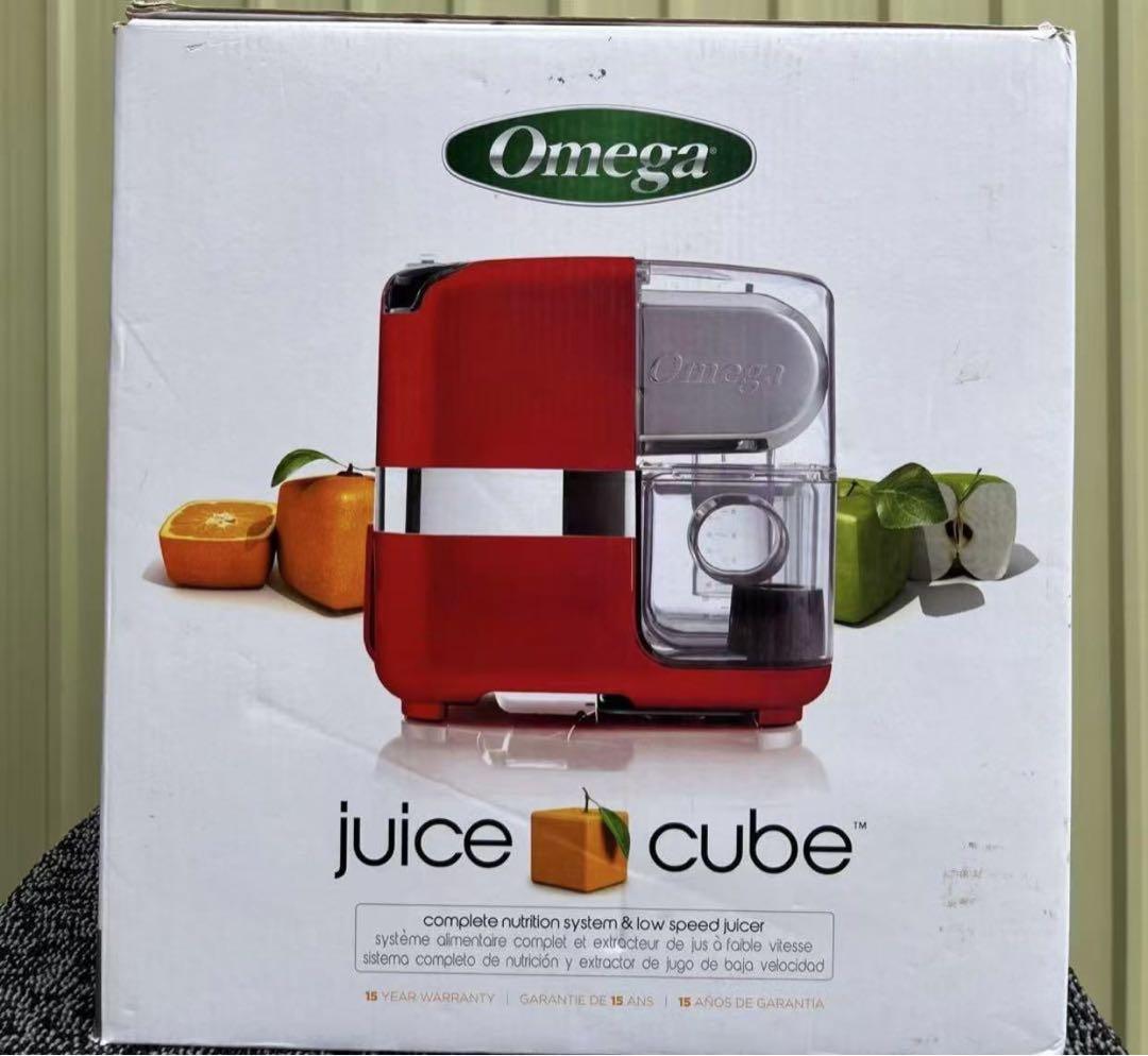 新品未使用 Omega juice cube スロージューサー