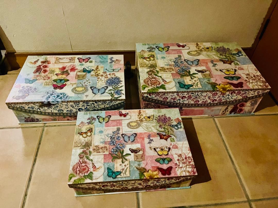 収納ボックス　花更紗