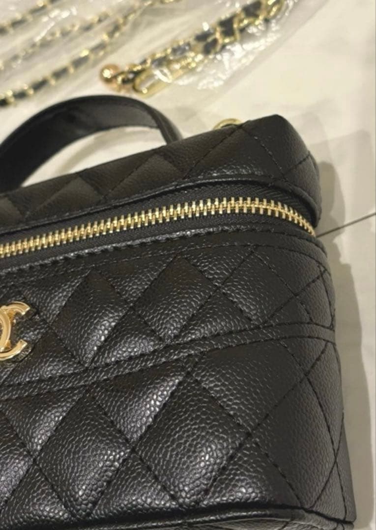 CHANEL ノベルティ　ブラック ショルダーバッグ　非売品　人気デザイン