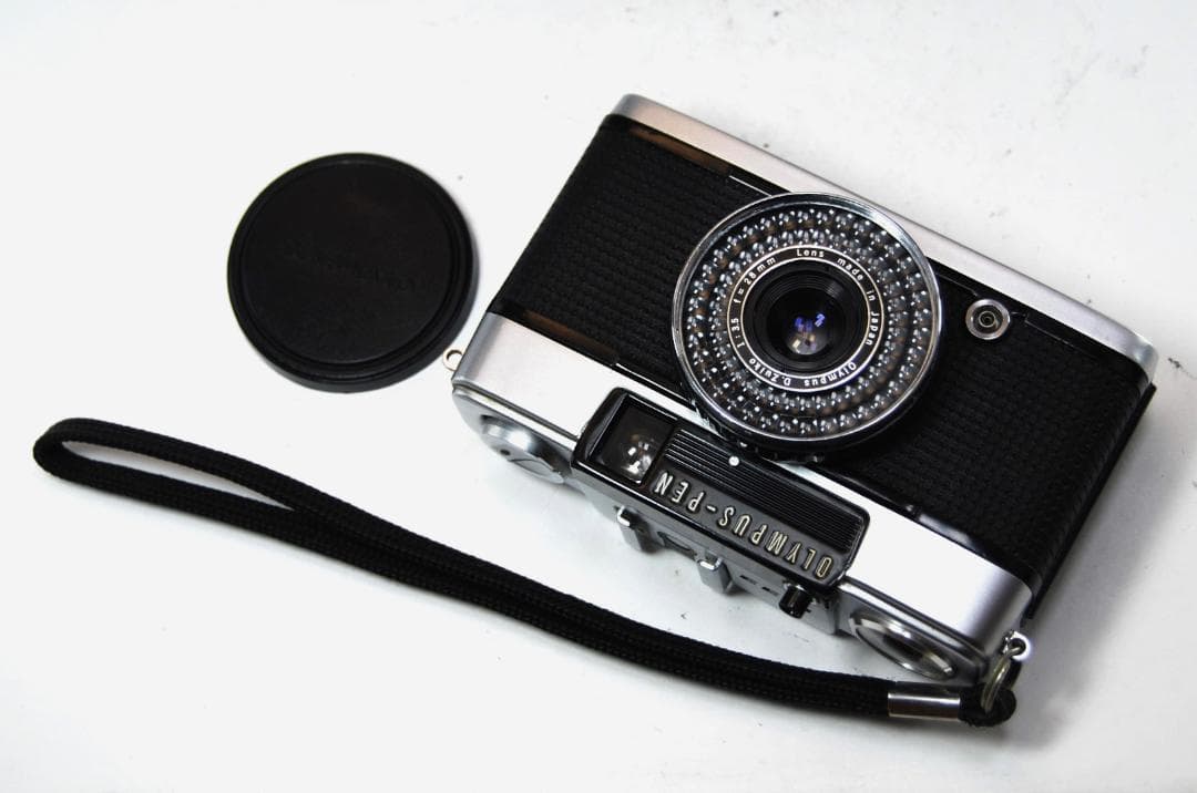 【動作確認済/モルト張替済】★OLYMPUS PEN EE3★ハーフ判 後期型